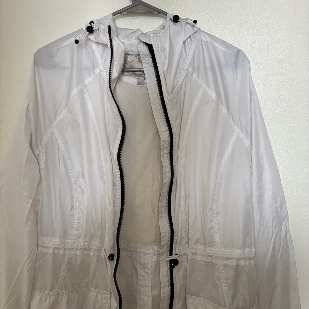 Athleta White Hooded Jacket with Black Zipper